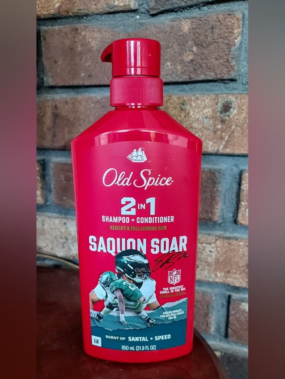 Old Spice Saquon Soar 2 in 1 Shampoo Conditioner Men Santal Speed Scent 21.9 Oz